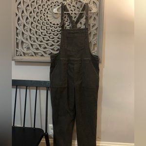 Aerie size large, brown/gray, corduroy overalls.